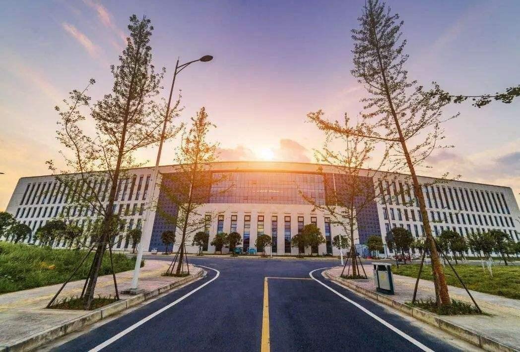 成都深澜海派科技研究院